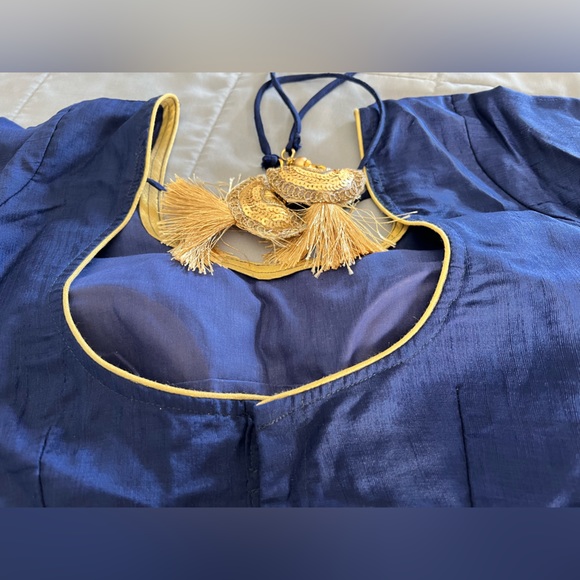 Beautiful saree with stitched blouse, Bust 34B, can make it bigger - Picture 9 of 15